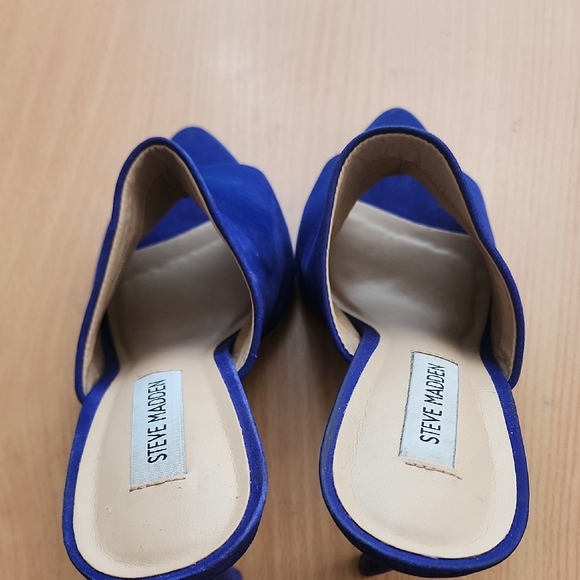 Steve Madden Royal Blue Mules - Picture 5 of 5